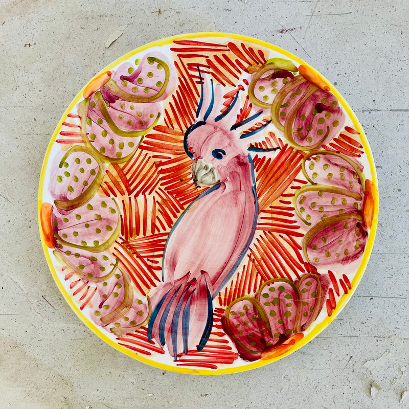 PLATO CACATÚA ROSADO PINTADO A MANO