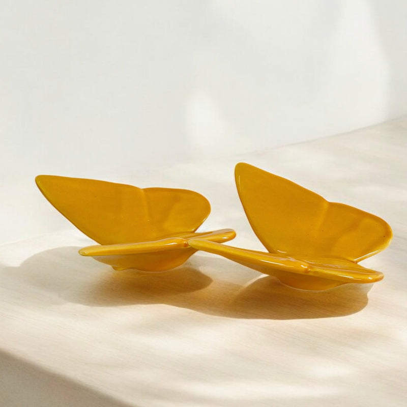 MARIPOSA AMARILLO YEMA